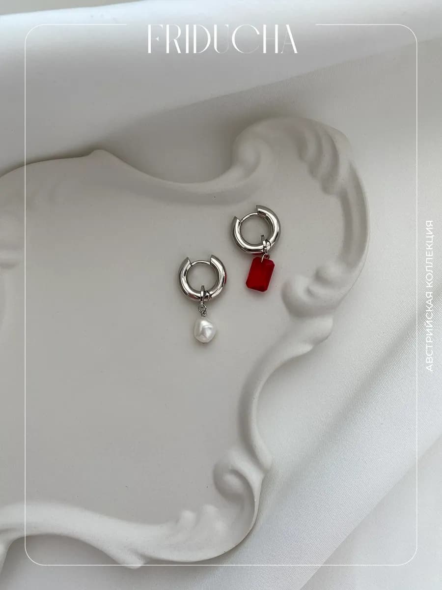 Подвеска Emerald Cut Siam Swarovski, родий