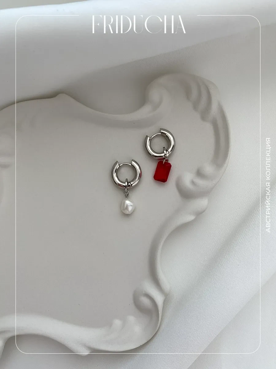 Подвеска Emerald Cut Siam Swarovski, родий