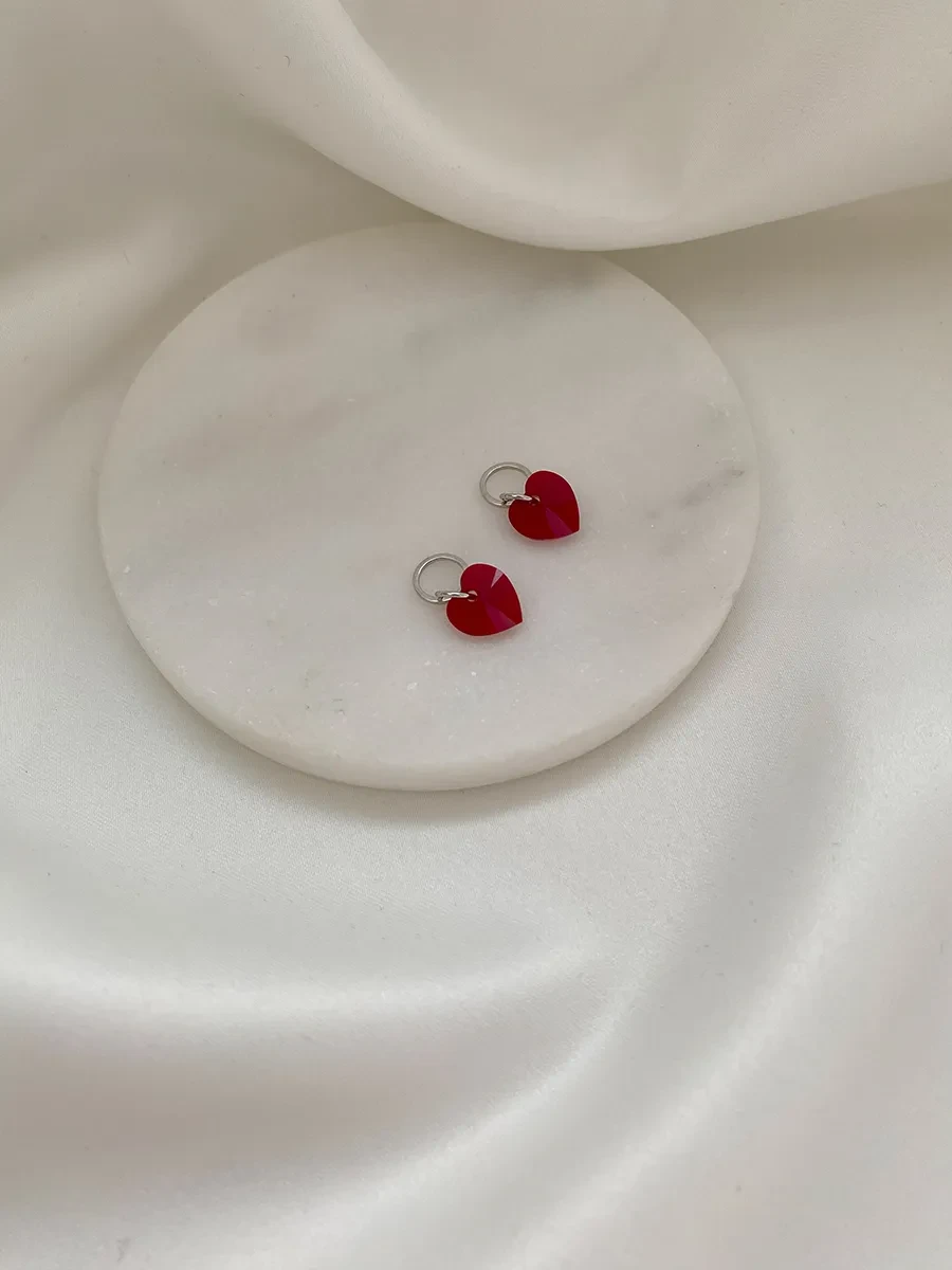 Подвески Swarovski Heart, алые сердца, серебристые, 2 шт